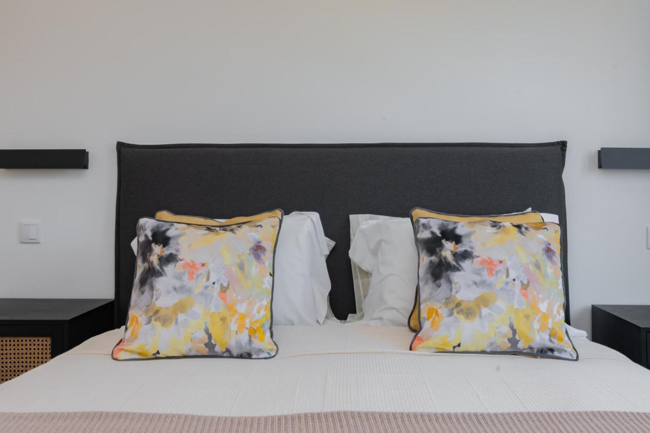 Coastal Charm By Lovelystay Oeiras Exterior foto